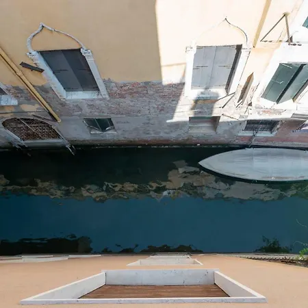 Ca' Dei Tetti, A Cannaregio Lejlighed *