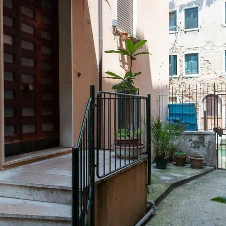 Ca' Dei Tetti, A Cannaregio *